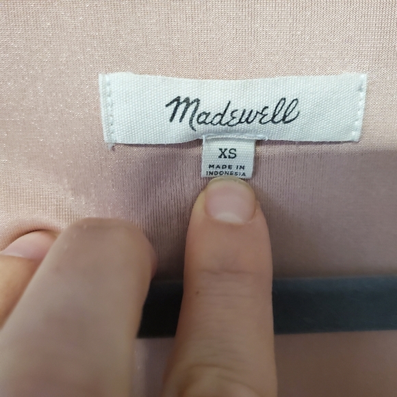 Soft shiny xs tie neck madewell top - Picture 5 of 5